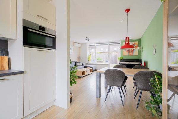Medium property photo - Lau Mazirelstraat 8, 3207 TE Spijkenisse